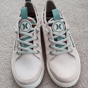 Hurley Casual Shoes with Mint and Patterned Details